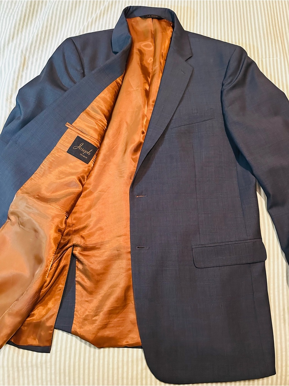 Blue charcoal Joseph A Bank 100% Wool vibrant copper inner lining Sport Coat 44L